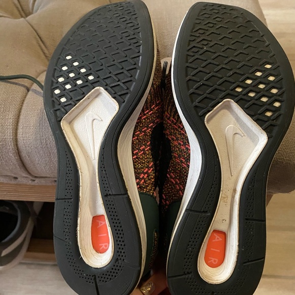 Nike Sneakers - Picture 5 of 5